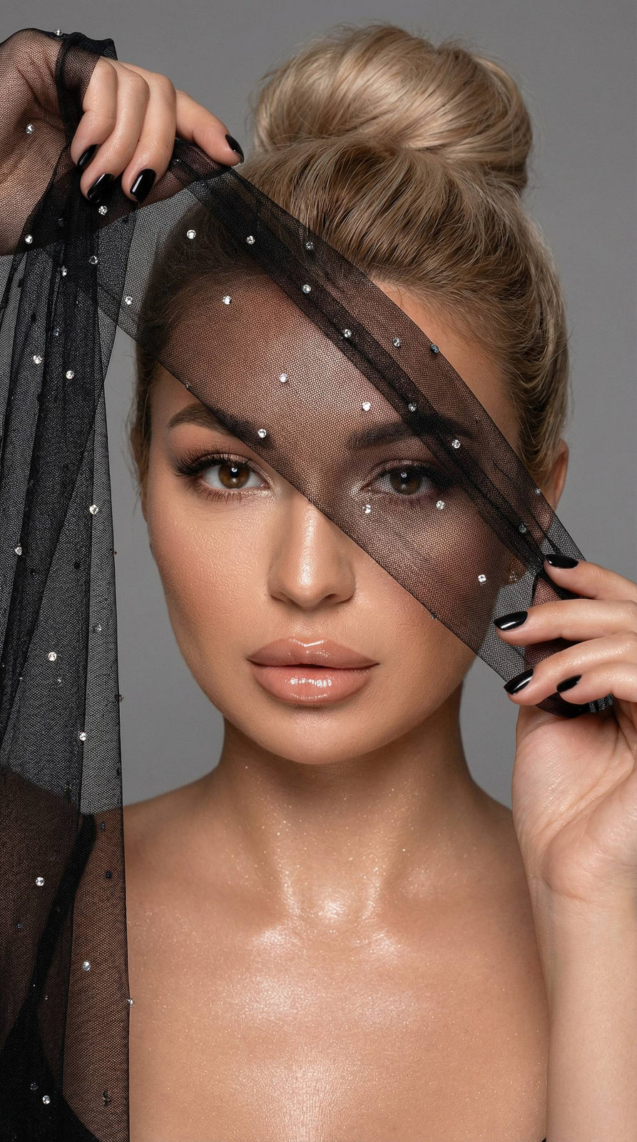 Glamour Studio Portrait Black Veil Crystals
