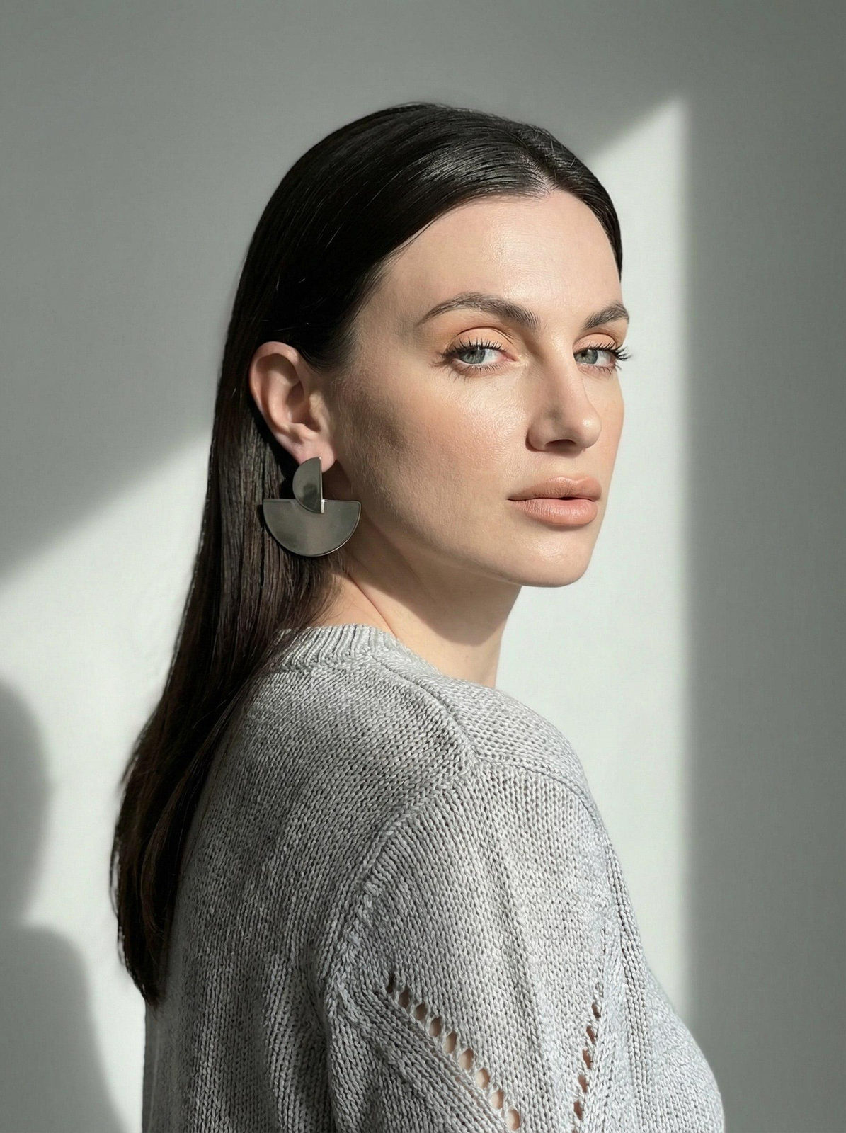 Realistic Studio Portrait Light Gray Wall
