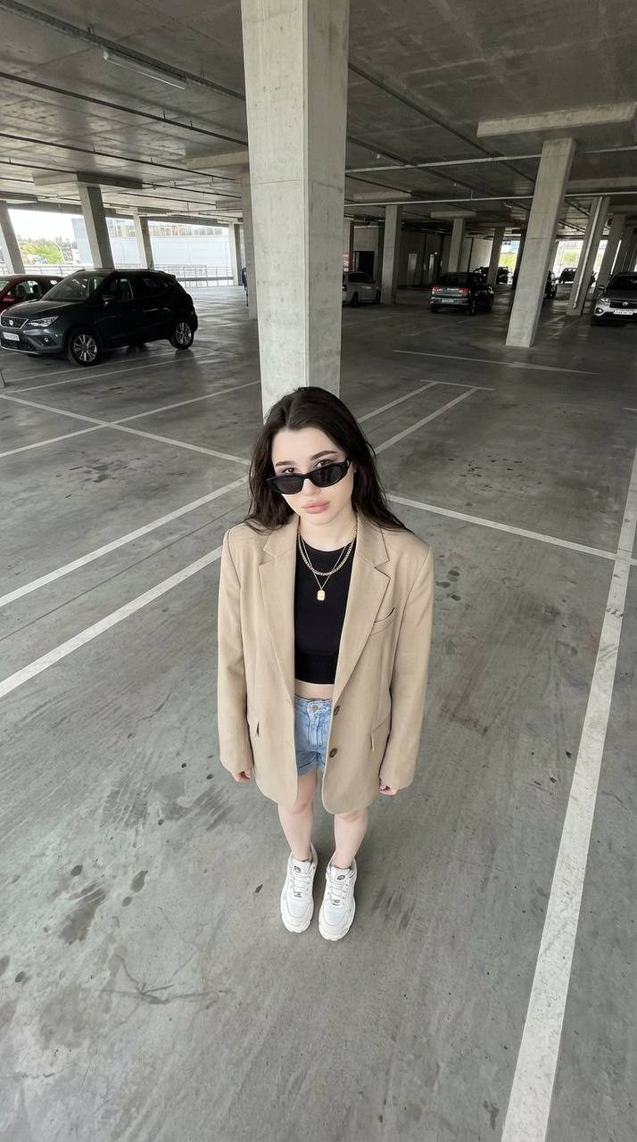 Oversize Jacket Mall Parking Street Realism