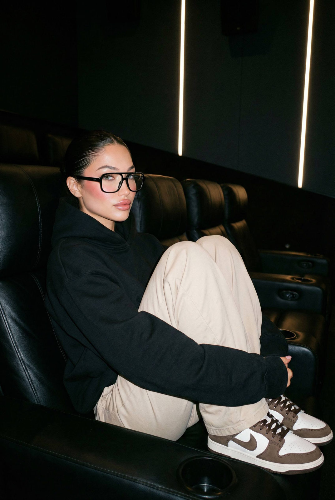 Modern Cinema Cozy Woman Realistic