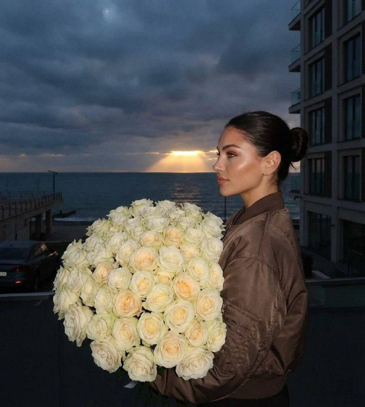 Twilight Girl Sea Bomber Jacket Roses