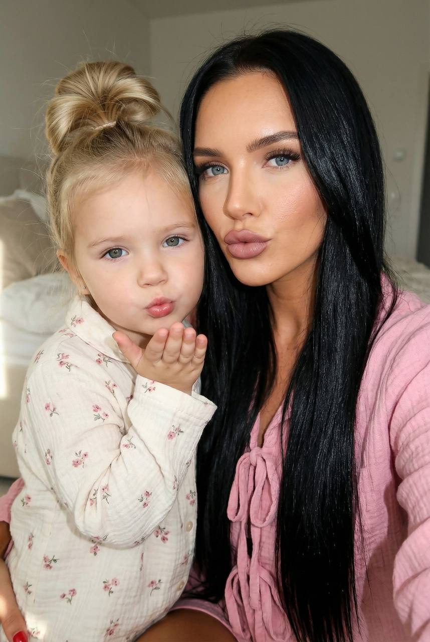 Mother Daughter Selfie Blown Kiss Bright Bedroom Flash