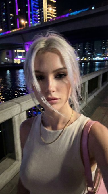 Night City Bridge Water Reflection Cream Tank Top