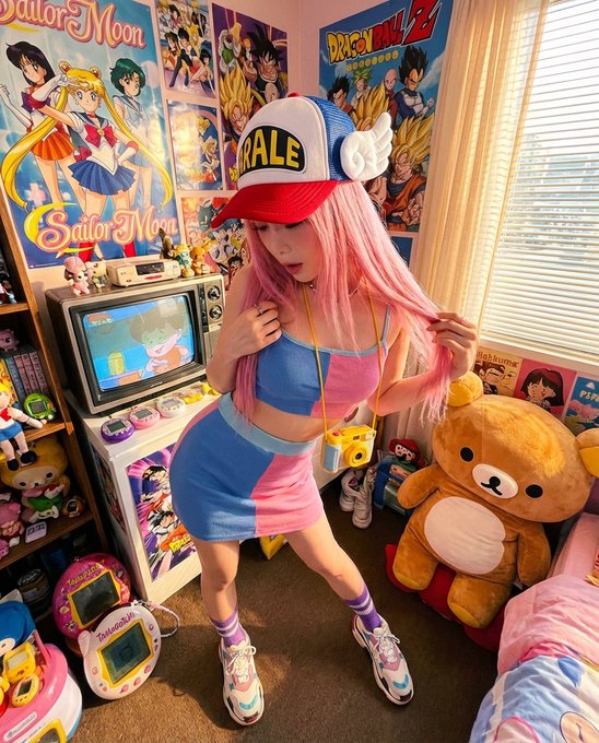 Retro Bedroom 90s Maximalist Fashion Set Ugc