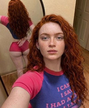 “Beauty begins the moment you decide to be yourself.” Sadie Sink These Pictures Made With AI Gemini Nano Banana Thi...
