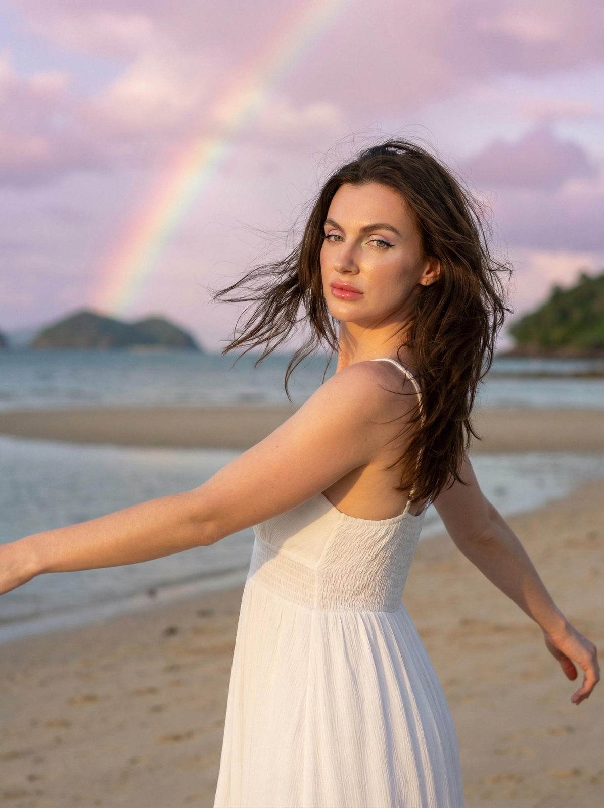 Beach Woman Dynamic Pose Pastel Makeup Eye Level
