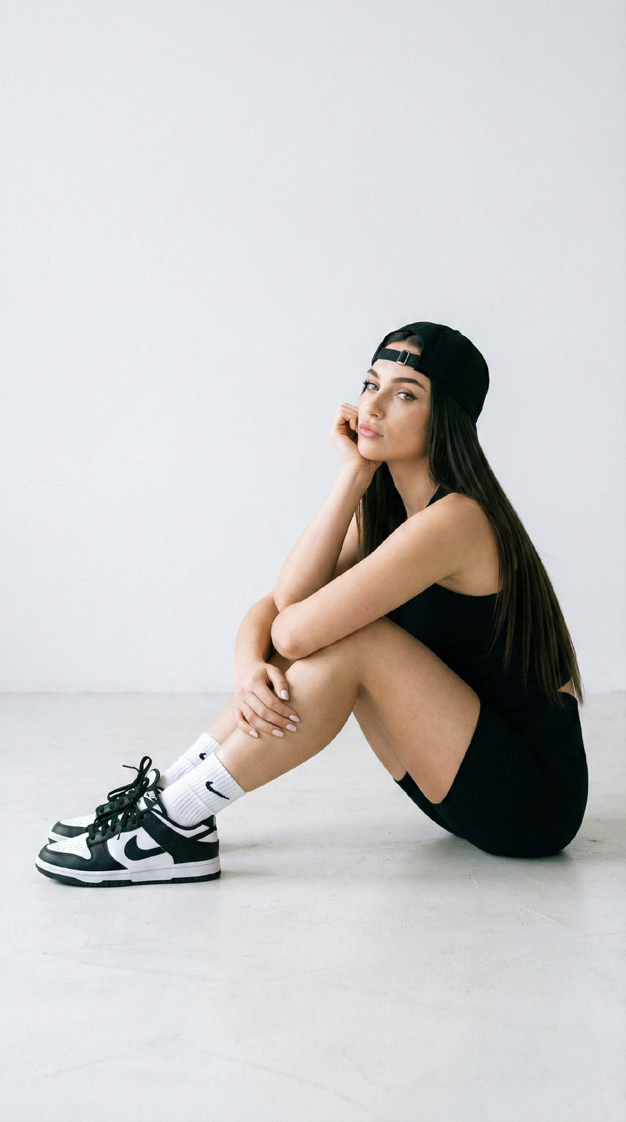 9 16 Street Fashion Studio Portrait