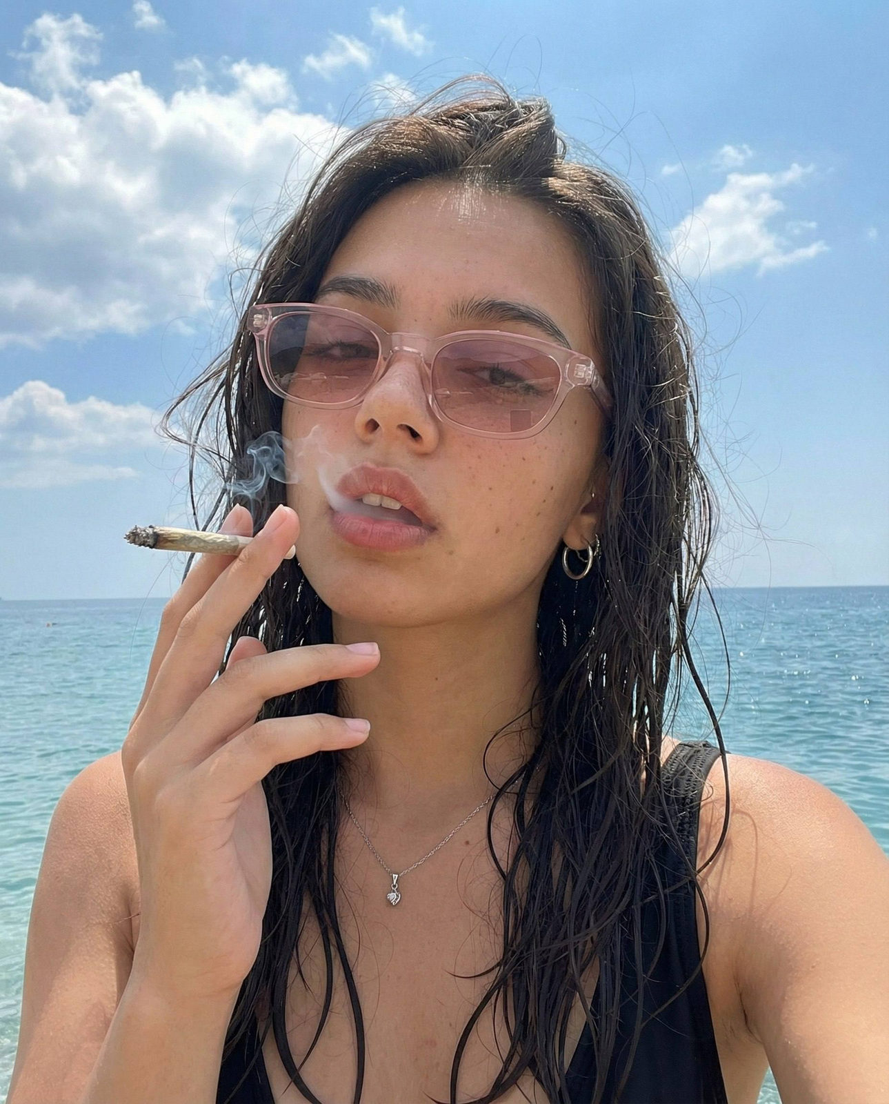 Young Woman Beach Selfie Natural Light