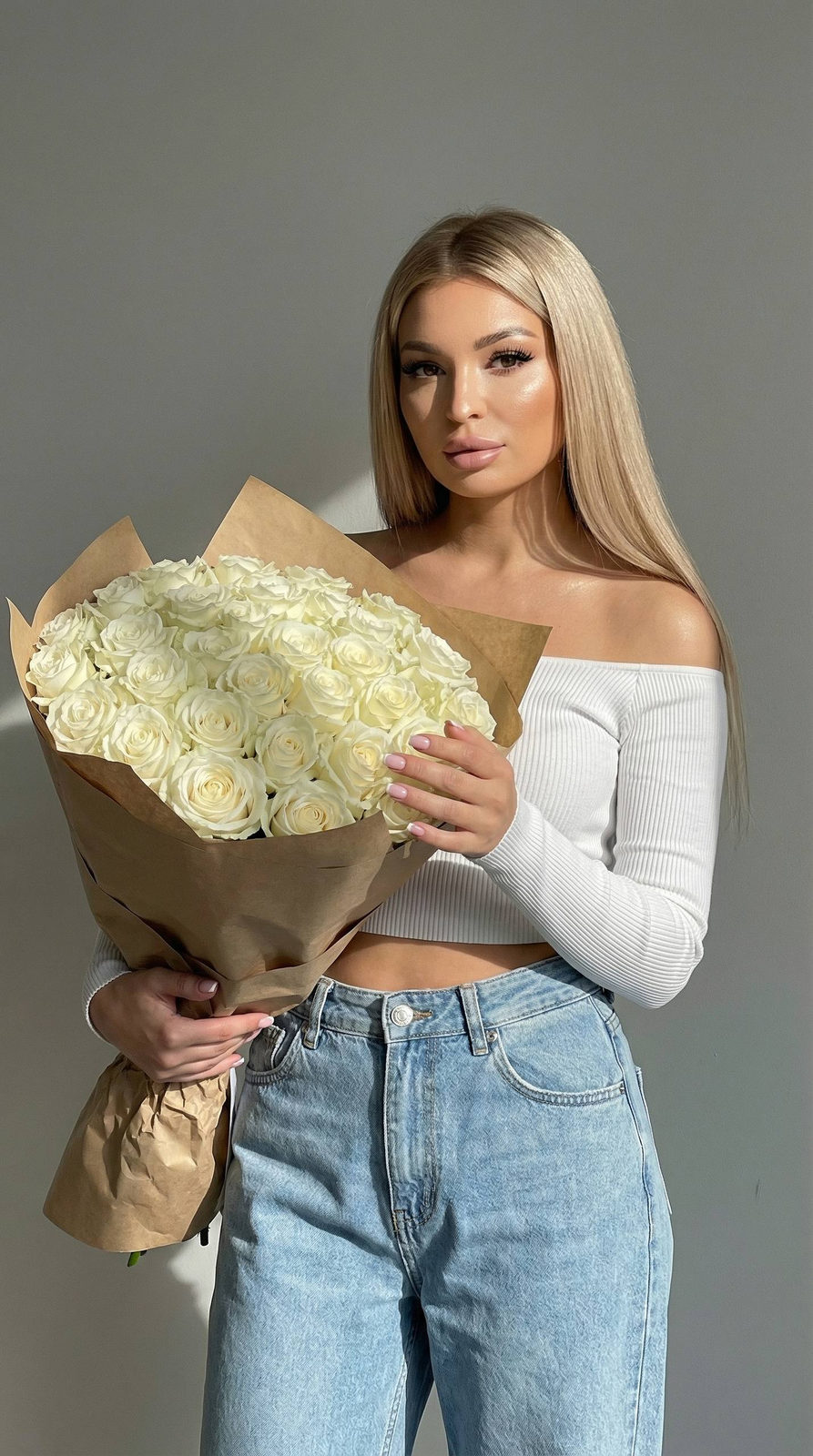 Realistic Studio Portrait White Roses Grey Wall